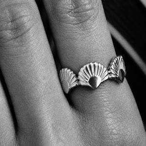 Golden Era Ring in Silver
