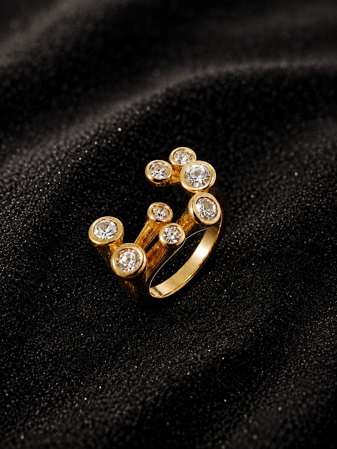 Unique Patricia Cristal Ring