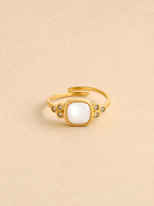 Amanda Mother of Pearl Ring