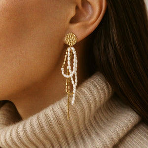 Unique Mona Pearl Earrings