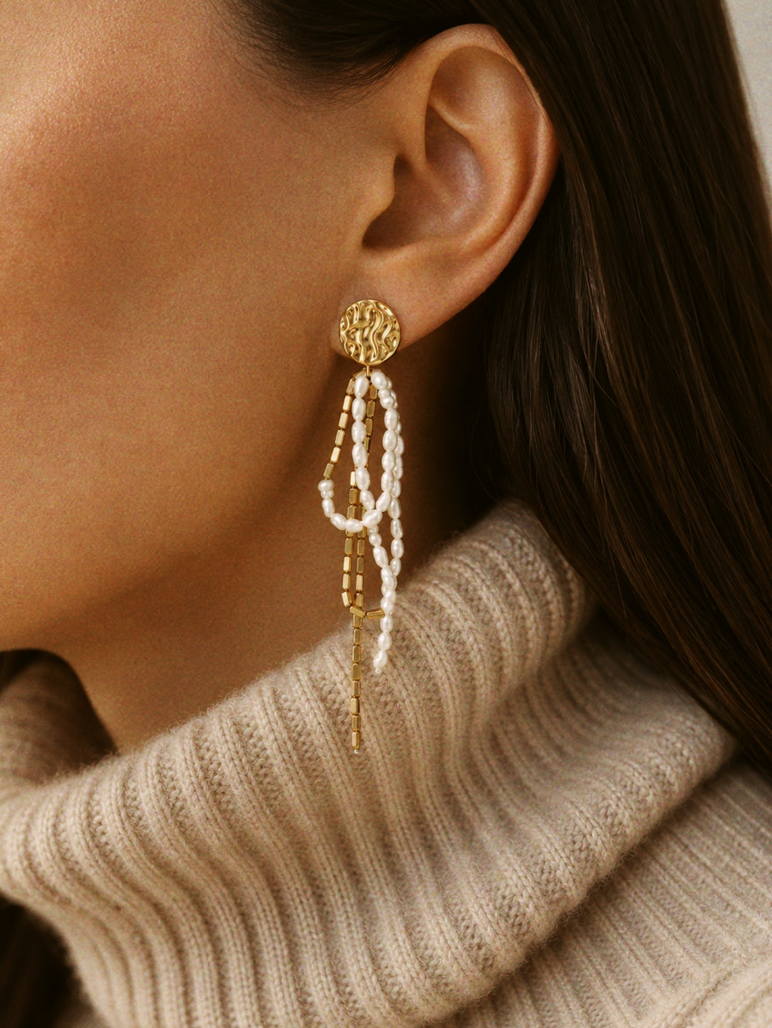 Unique Mona Pearl Earrings