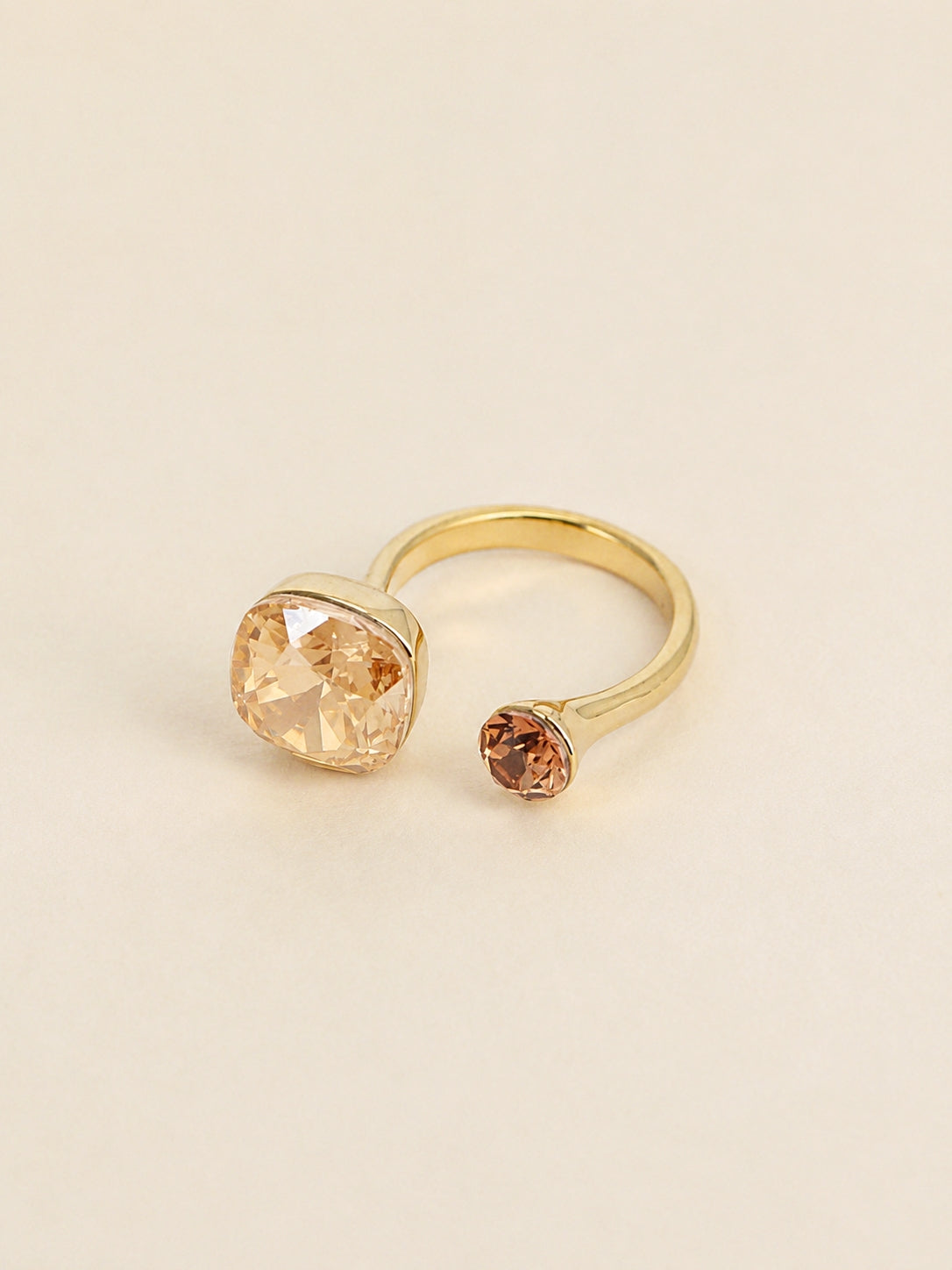 Renata Ring / 2 Swarovski Stone Ring