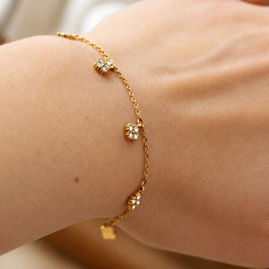New Little Flower Bracelet