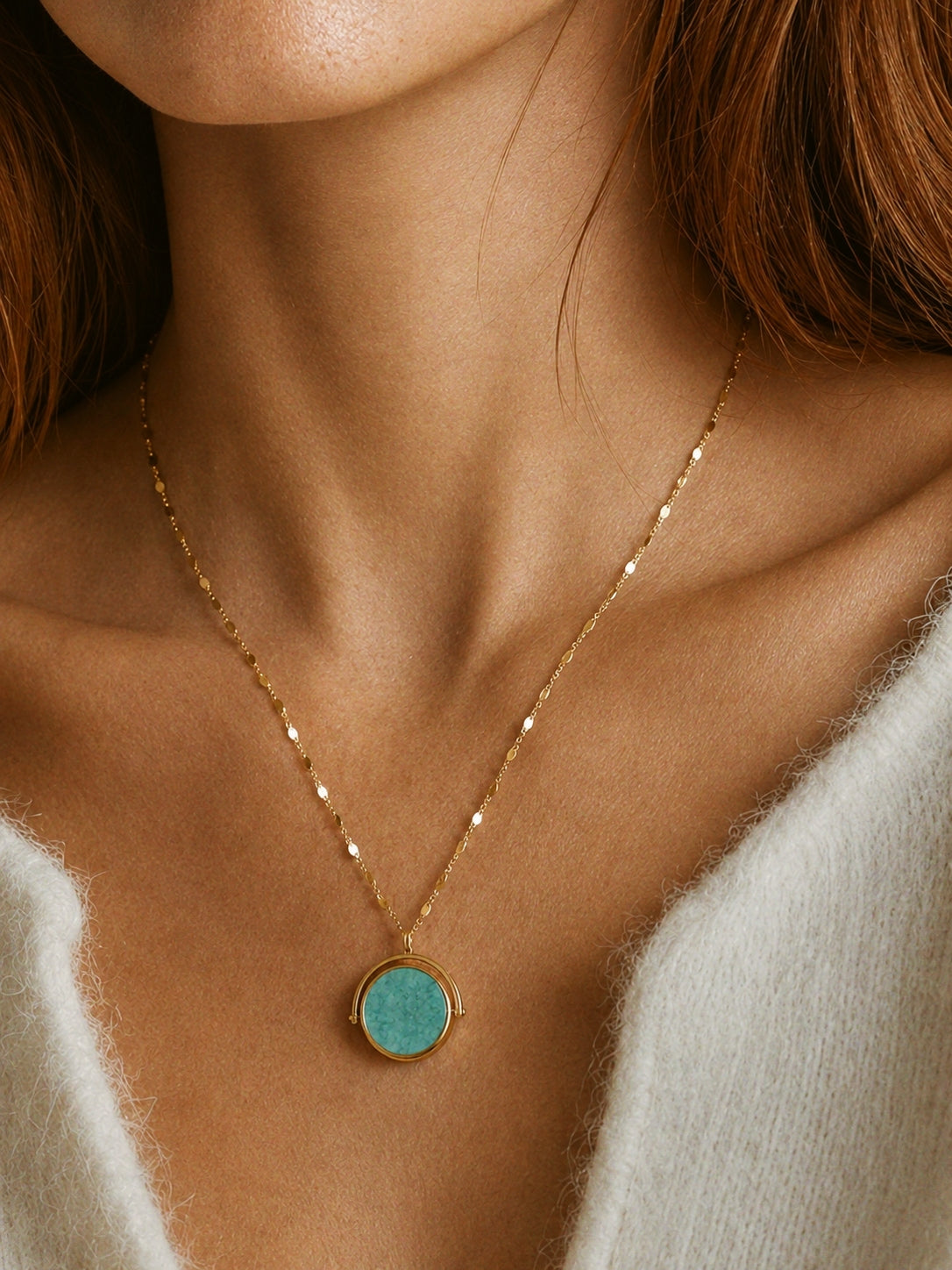 Blue Rotating Gemstone Necklace