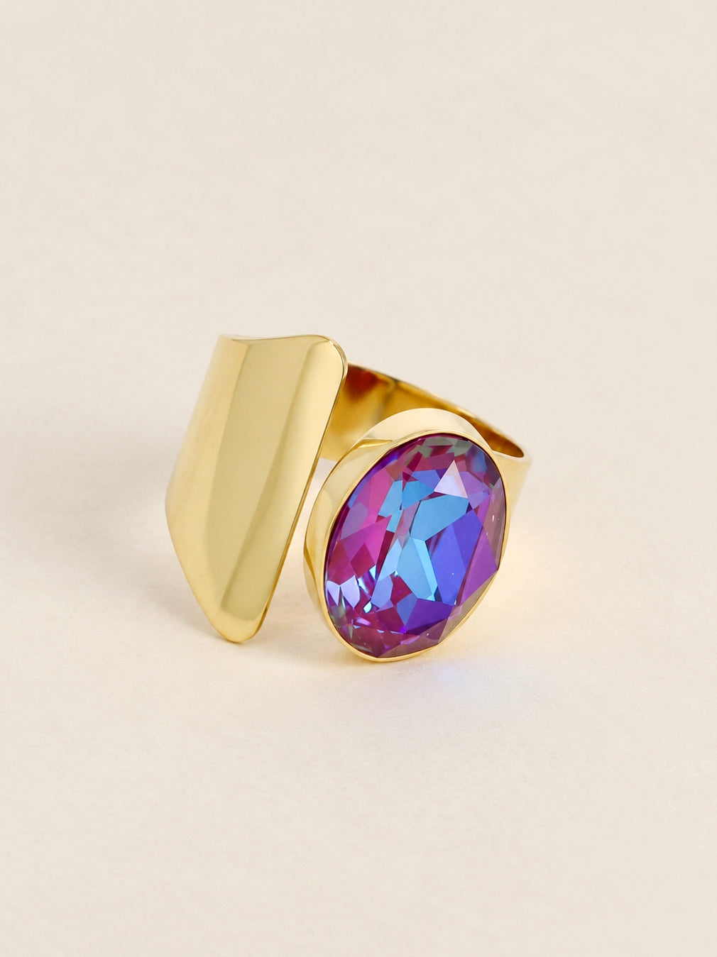 Sally Ring / Swarovski Stone