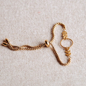 Atlas Adjustable Bracelet With Leaves / Gold