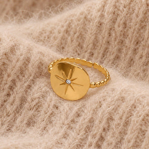 Felicity Star Ring in Gold