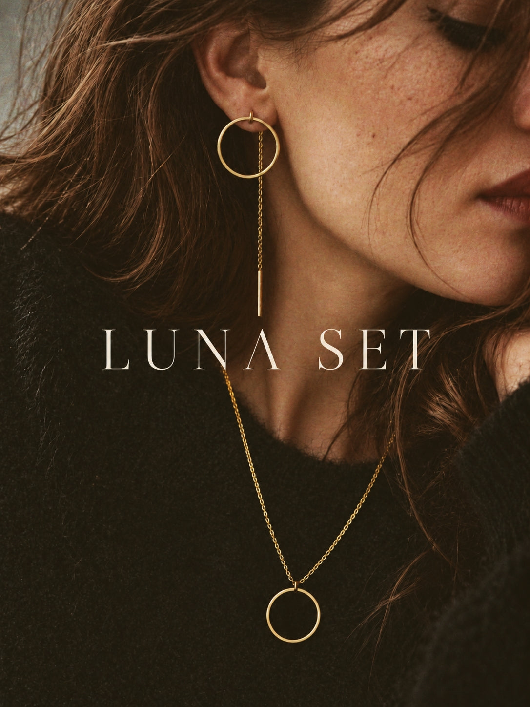 Luna Set in Gold