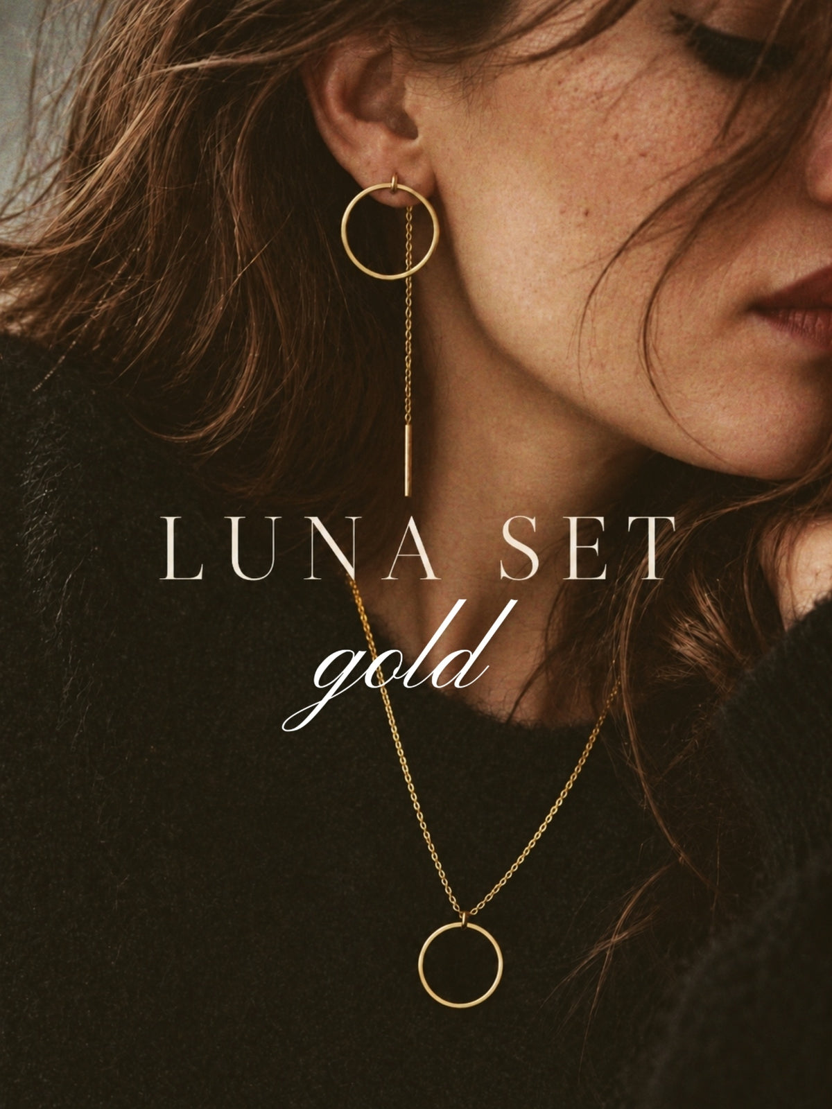 Luna Set in Gold