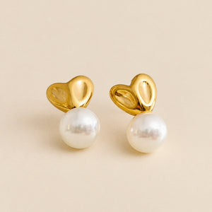 Valerie Heart Earrings in Gold