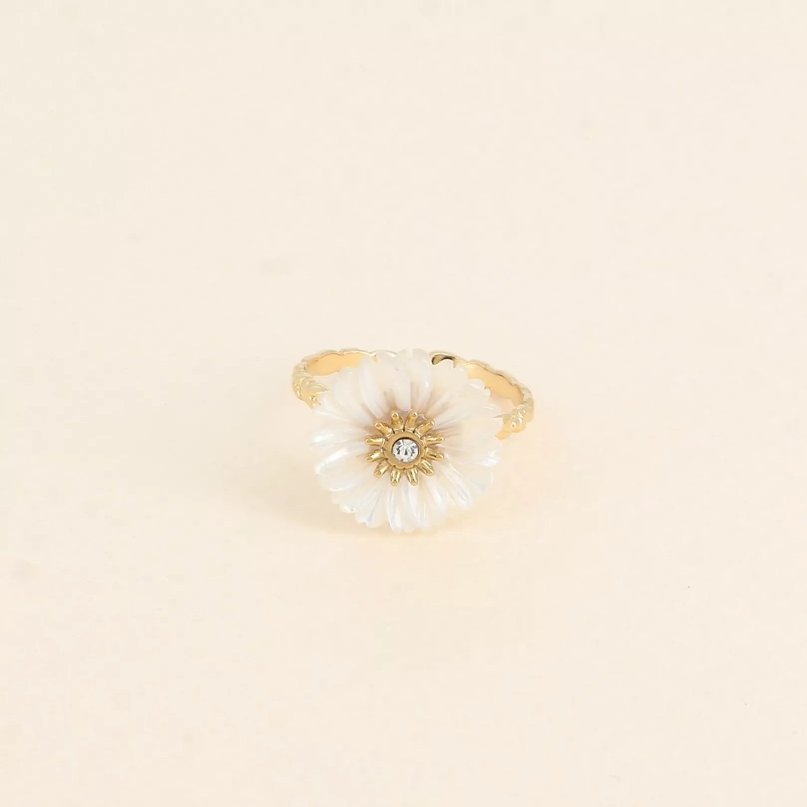 Linda Adjustable Floral Ring