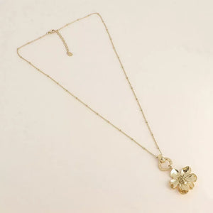 Linda Flower Necklace