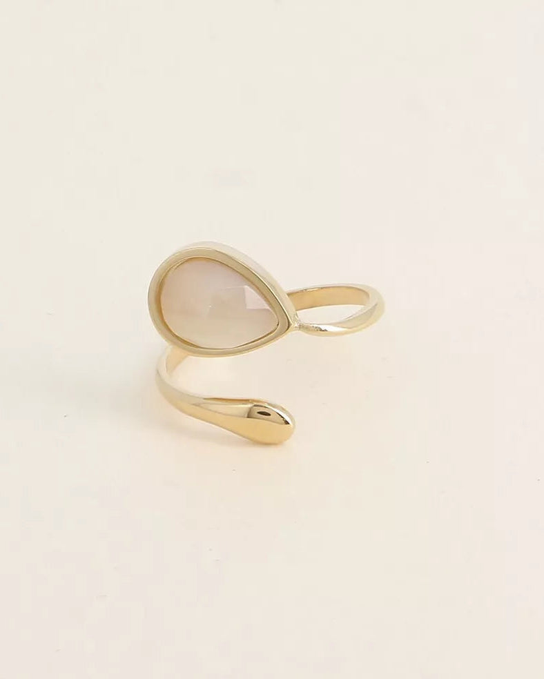 New Weronika white quartz Ring Gold