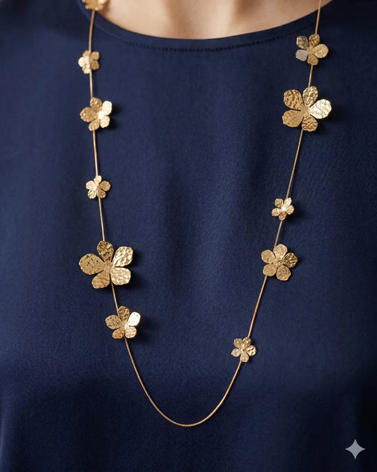 Melania Flower Necklace in Gold
