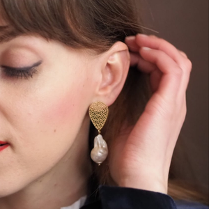 Atlas Unique Pearl Earrings
