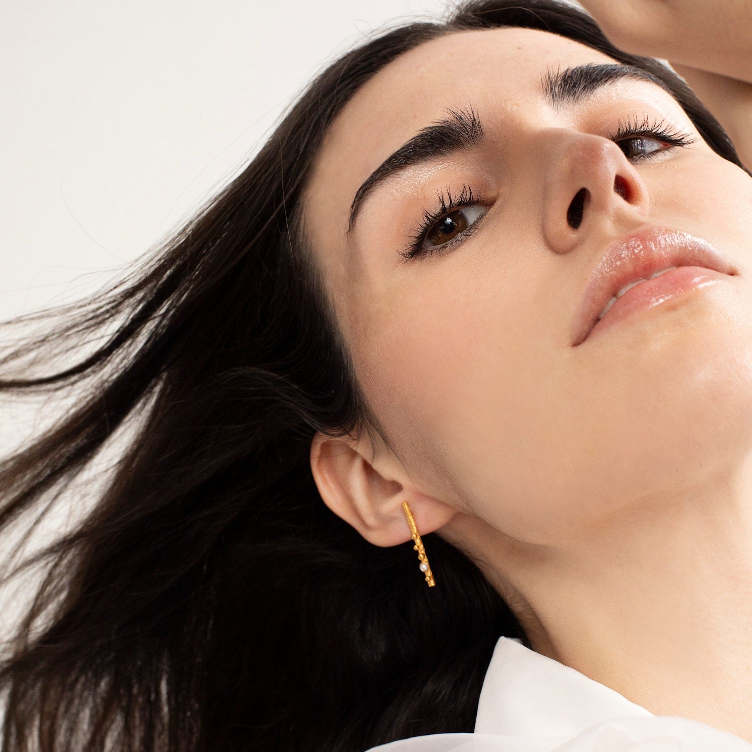 Guspira Golden Earrings
