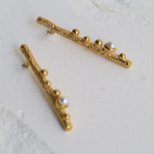 Guspira Golden Earrings