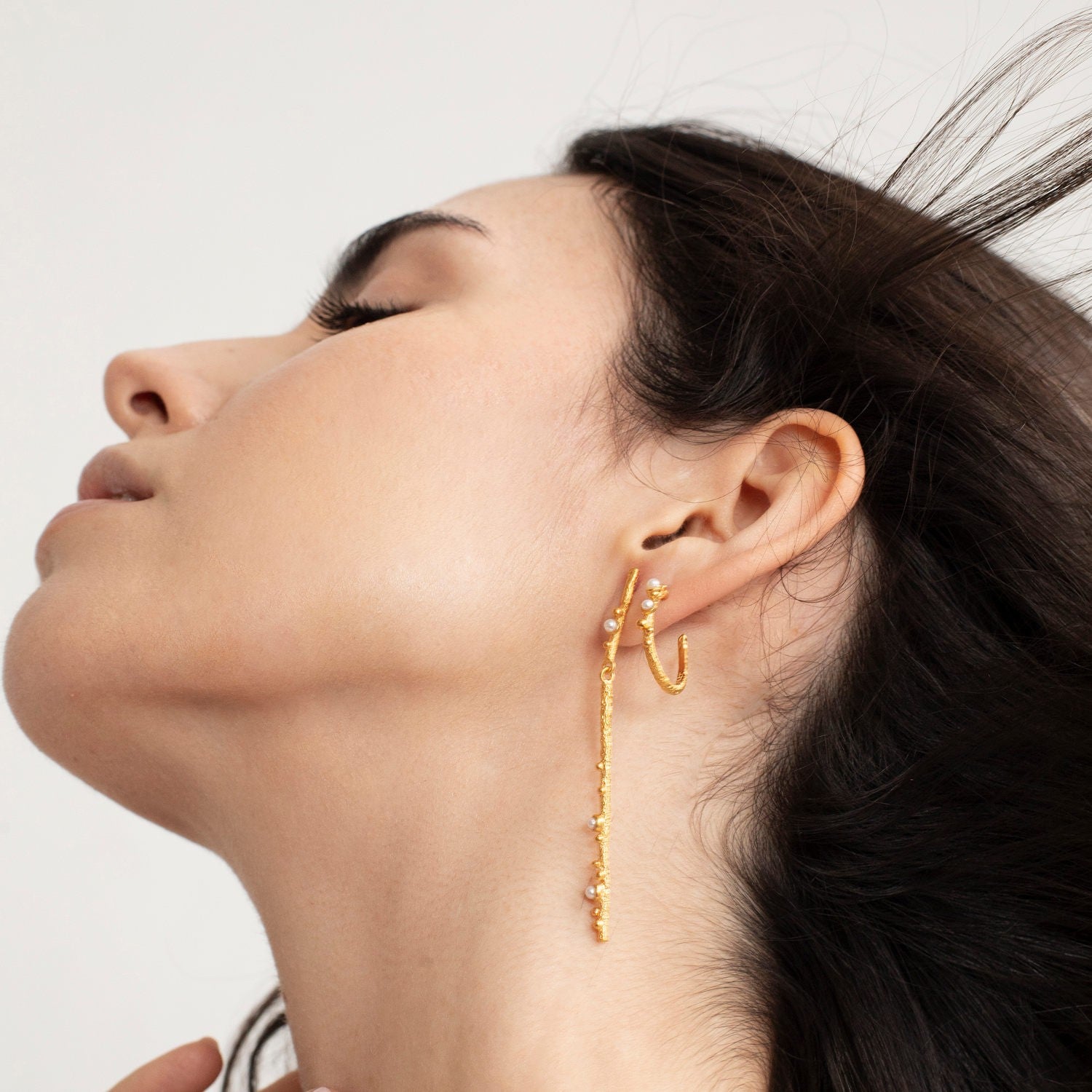 Long Golden Earrings Guspira