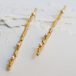 Long Golden Earrings Guspira