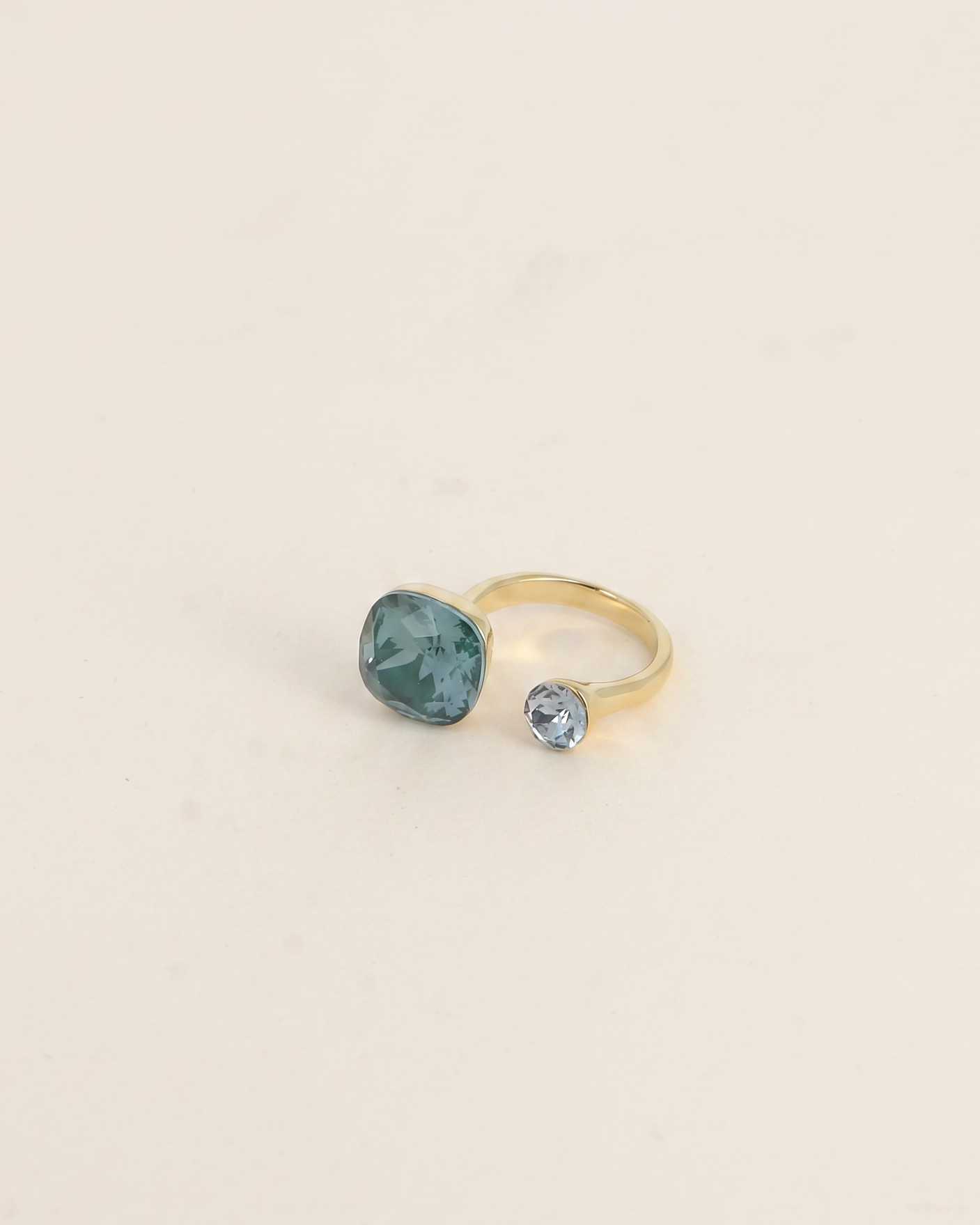 Danielle Lazur Swarovski Ring