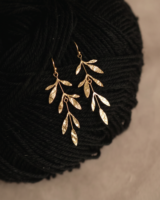 Olivia Earrings in Gold (Petite)