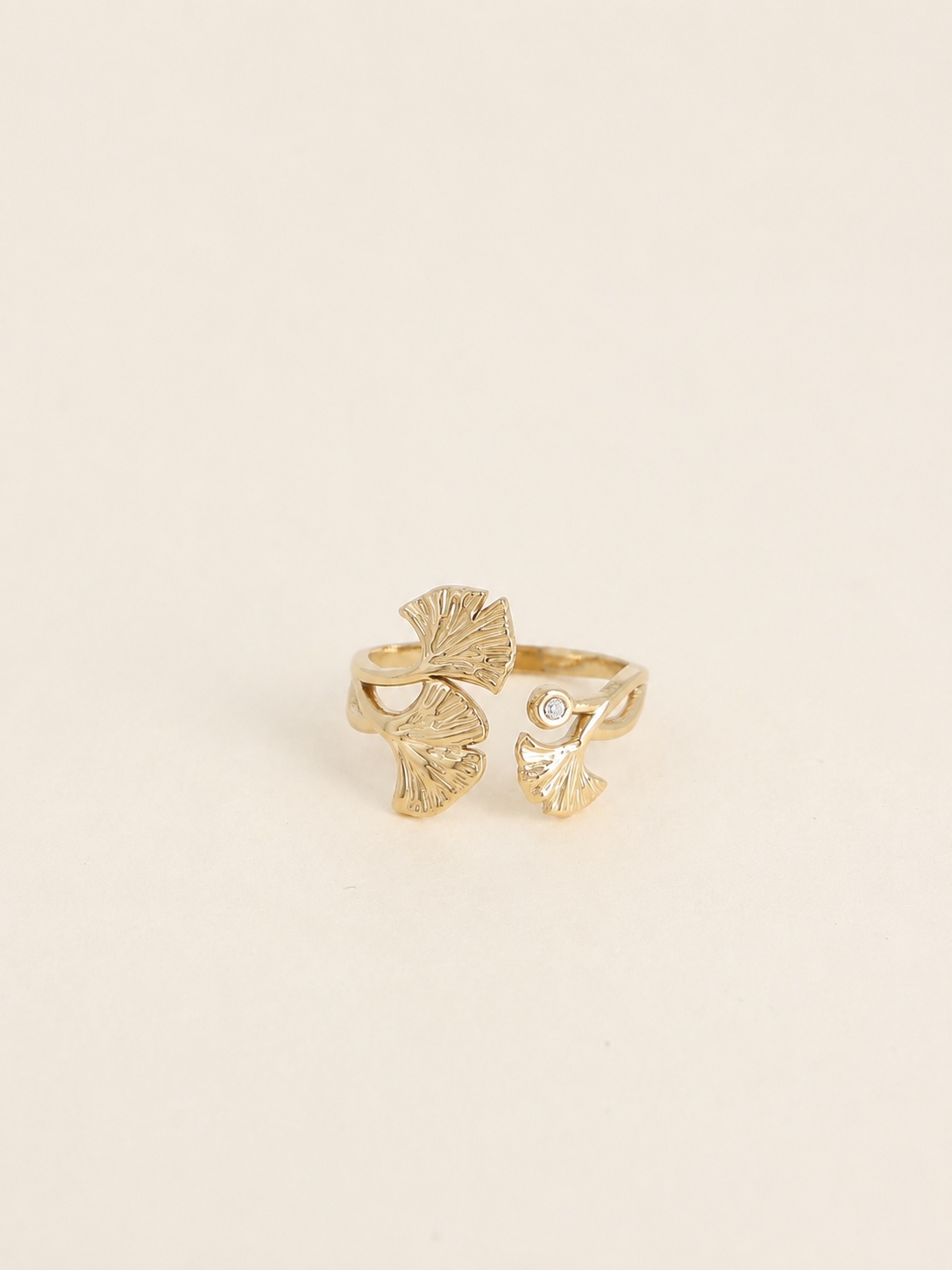 Alena Ginkgo Ring