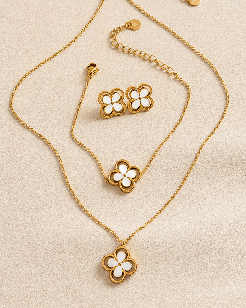 Beautiful Pearl Clover Studs