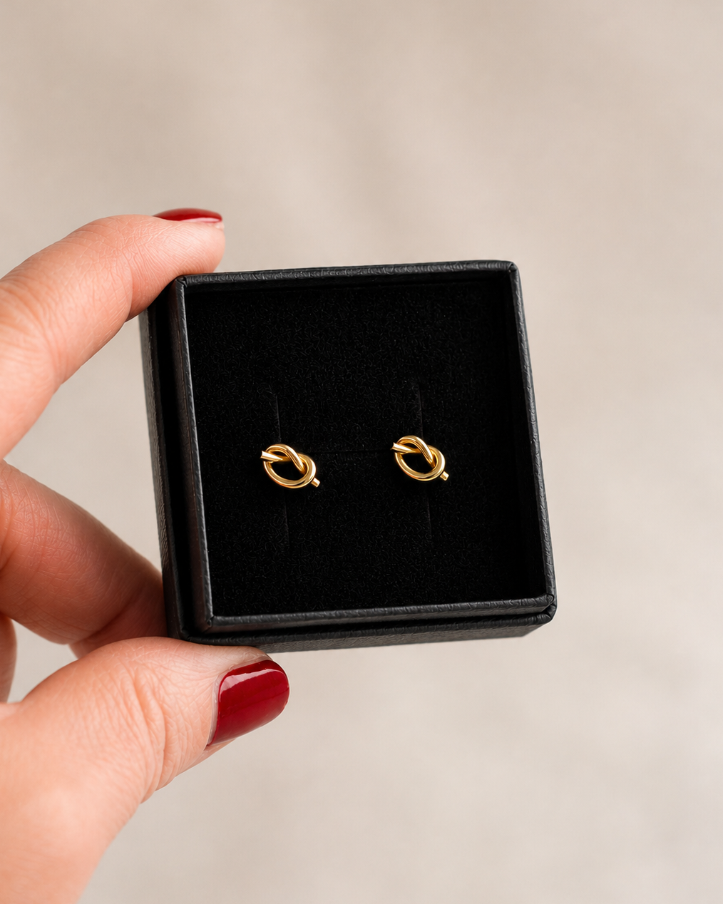 Eternal Knot Studs in Gold