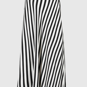 Galvily Skirt