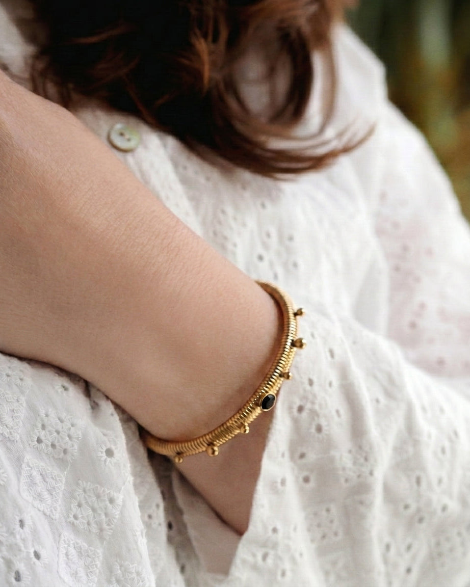 Unique Aldona Bracelet in Black and Gold