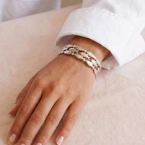 Marina School of Fish Bangle in Silver