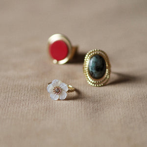 Linda Adjustable Floral Ring
