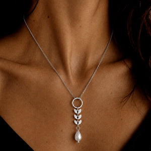 Atlas Leaf and Pearl Necklace in Silver