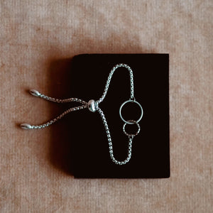 Atlas Adjustable Bracelet Two Circles / Silver