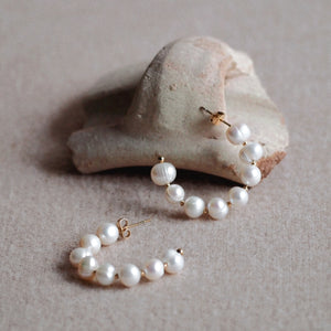 Magdalena Pearl Earrings