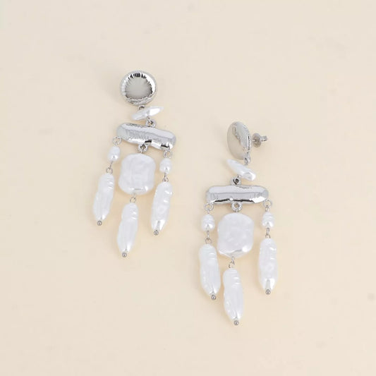 Nina lightweight Statement Earrings