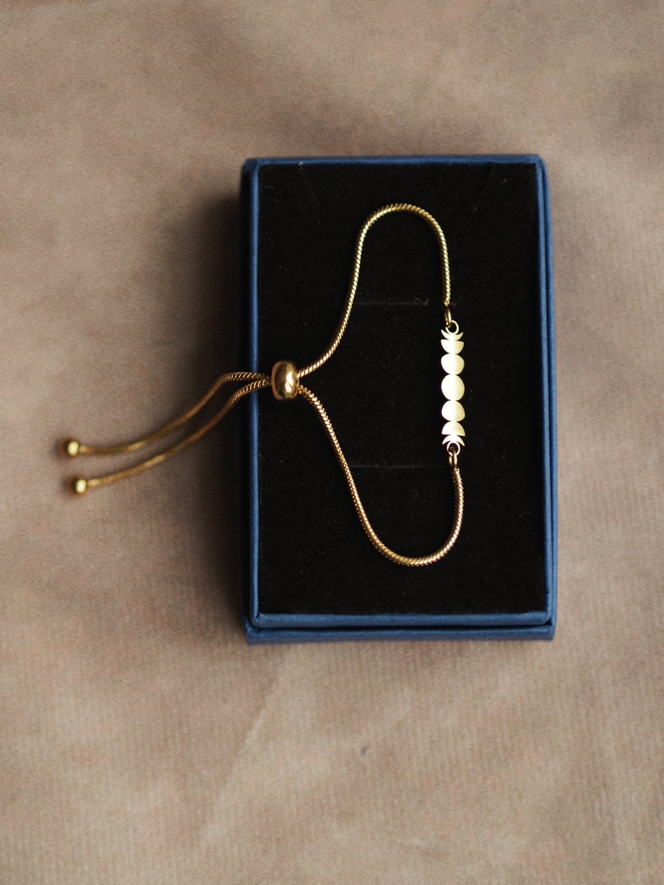 Moon Cycle Bracelet / Limited Collection Luna