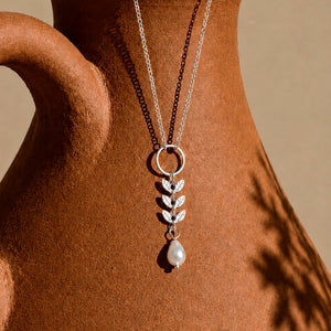 Atlas Leaf and Pearl Necklace in Silver