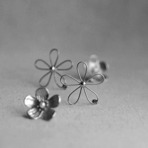 Prudence Flower Earrings