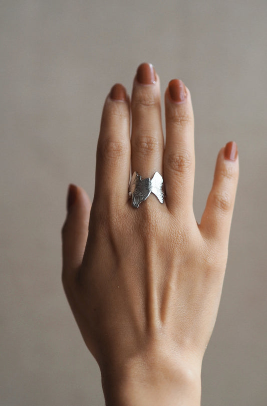 Charlotte Ginkgo Flower Ring