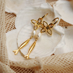 Summer Catch Statement Earrings / N°2