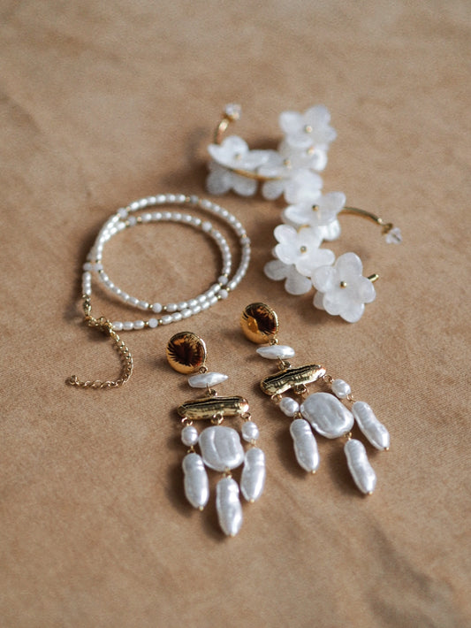 Nina lightweight Statement Earrings