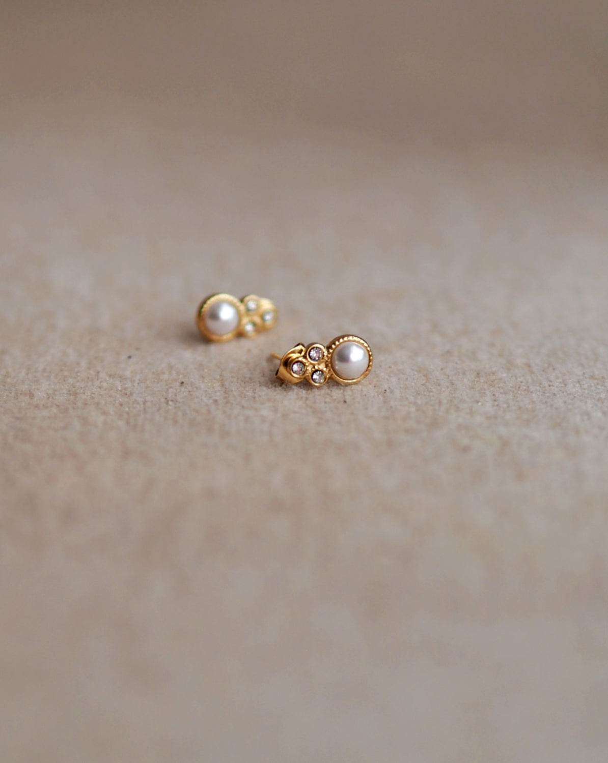 Zoelle Rhinestones And Pearl Earrings